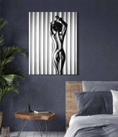 Black and White Nude - Image 4